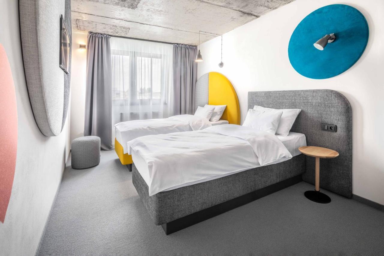 Boutique Hotel Mezi Svy Hradec Králové エクステリア 写真