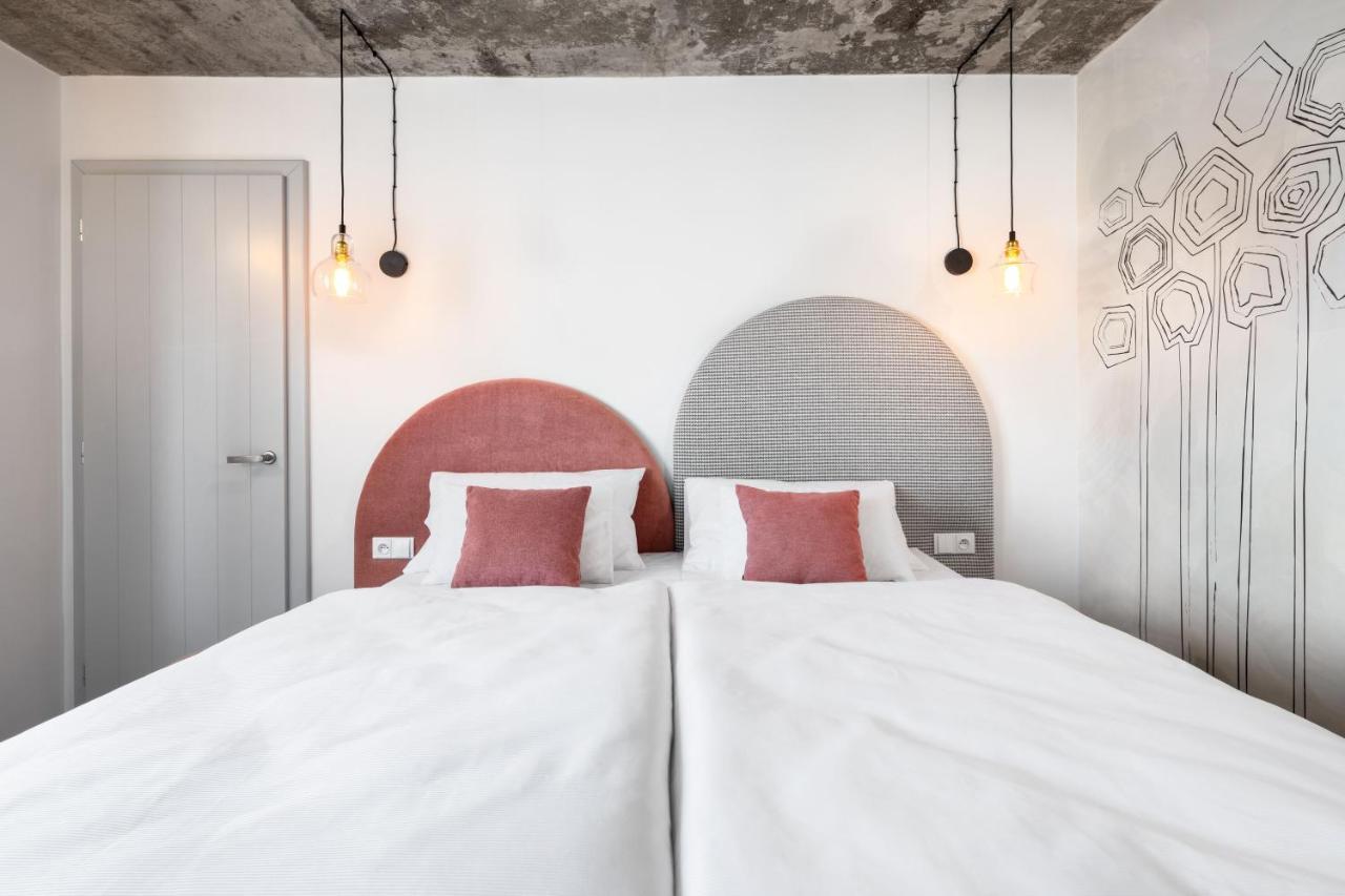 Boutique Hotel Mezi Svy Hradec Králové エクステリア 写真