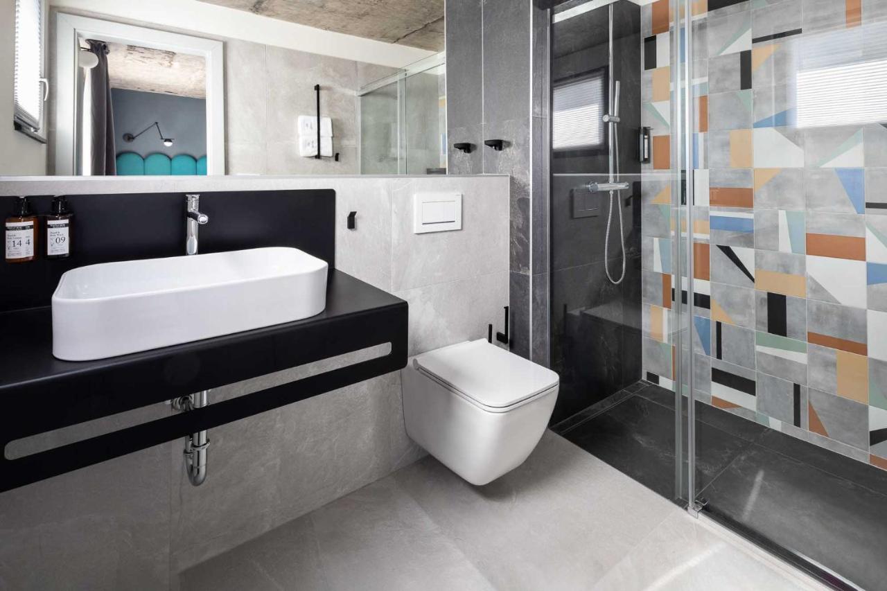 Boutique Hotel Mezi Svy Hradec Králové エクステリア 写真
