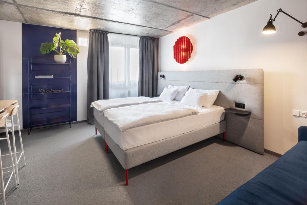 Boutique Hotel Mezi Svy Hradec Králové エクステリア 写真