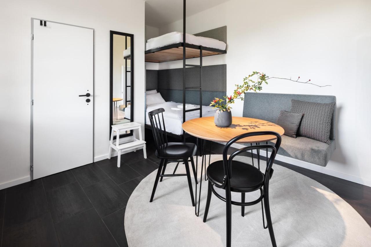 Boutique Hotel Mezi Svy Hradec Králové エクステリア 写真